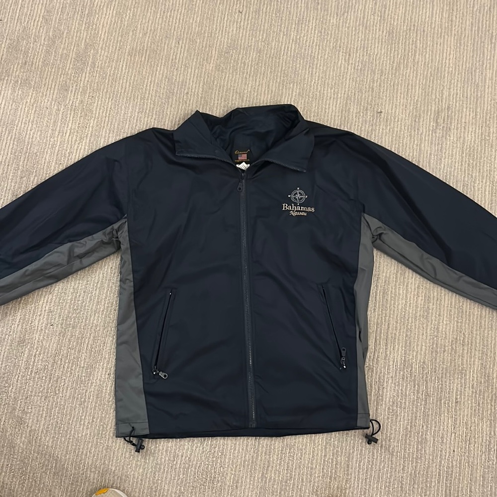 Vintage Navy and grey rain jacket with Nassau Bahamas logo, Medium